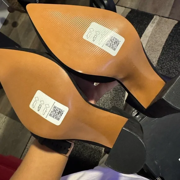 ASOS Black Suede Block heels - Picture 5 of 6